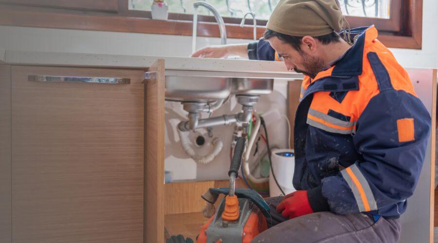 Professional expert plumbing services in De Leon Springs, FL